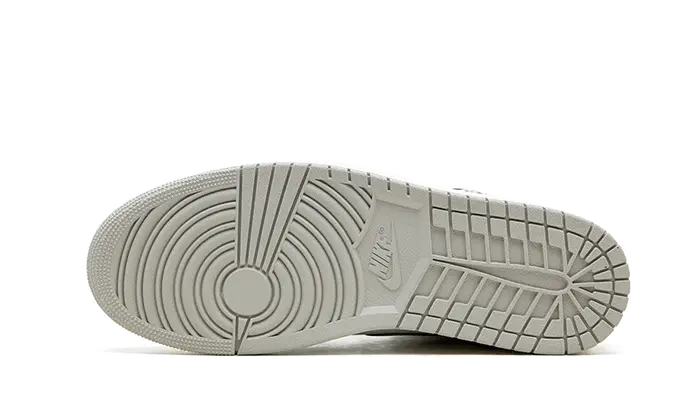Air Jordan 1 Retro High OG White Cement Air Jordan