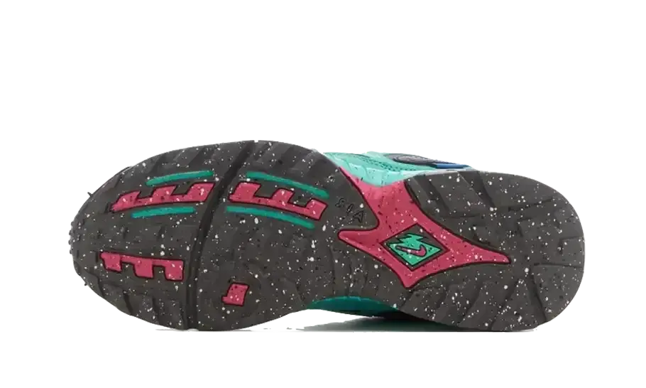 Air Terra Humara Undefeated Light Menta VOSneakers