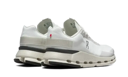 Cloudnova Form White VOSneakers