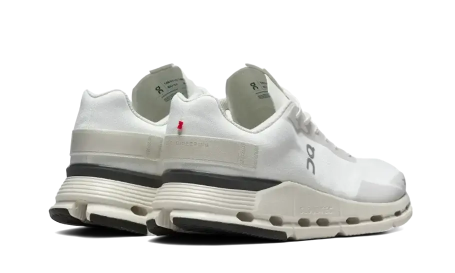 Cloudnova Form White VOSneakers