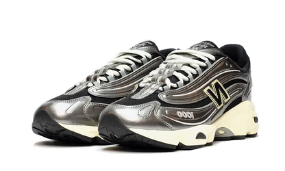 New Balance 1000 Silver Metallic New Balance