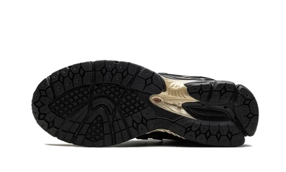 New Balance 1906R Kith Black New Balance
