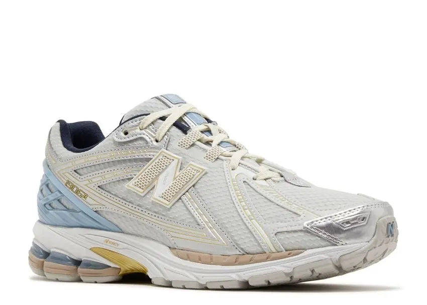 New Balance 1906R Kith White New Balance