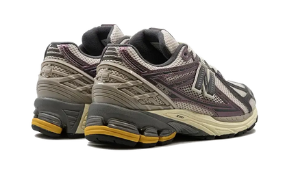 New Balance 1906R Licorice New Balance
