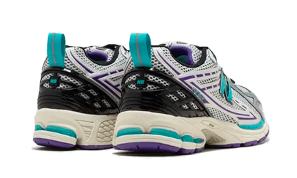 New Balance 1906R White Charlotte Hornets New Balance