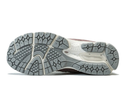 New Balance 2002R Black Fig New Balance