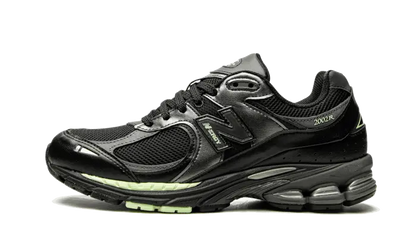 New Balance 2002R Black Silver Green New Balance