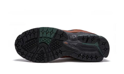 New Balance 2002R Hiking Brown New Balance