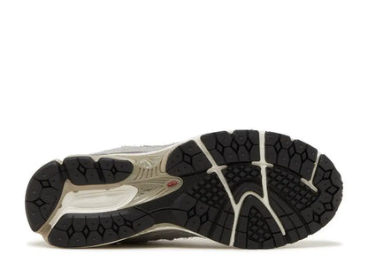New Balance 2002R Protection Pack Grey New Balance