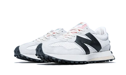 New Balance 327 Casablanca Black Logo New Balance