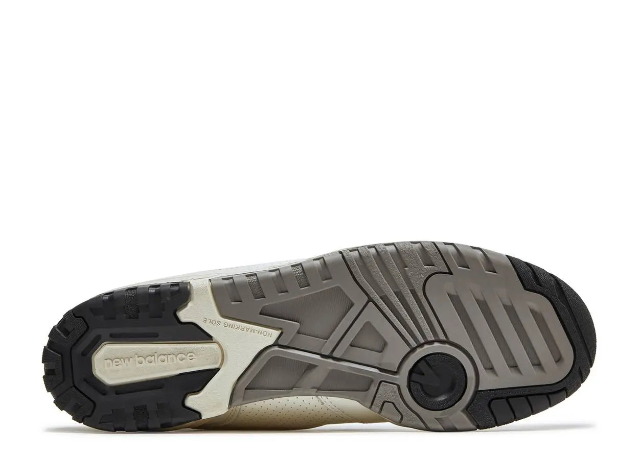 New Balance 550 Cream Black New Balance