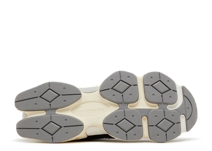 New Balance 9060 Black Sea Salt New Balance