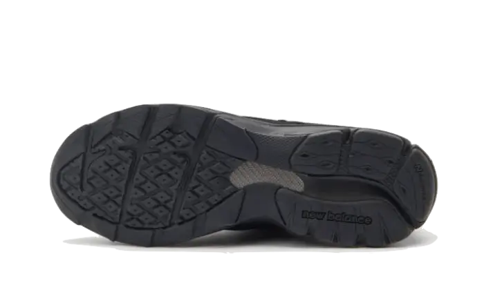 New Balance 920 Black Grey New Balance