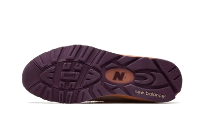New Balance 990 V2 Salehe Bembury Sand Be The Time New Balance