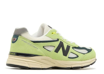 New Balance 990v4 MiUSA Teddy Hi-Lite New Balance