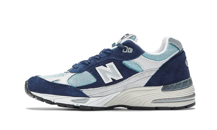 New Balance 991 Navy Pale Blue New Balance