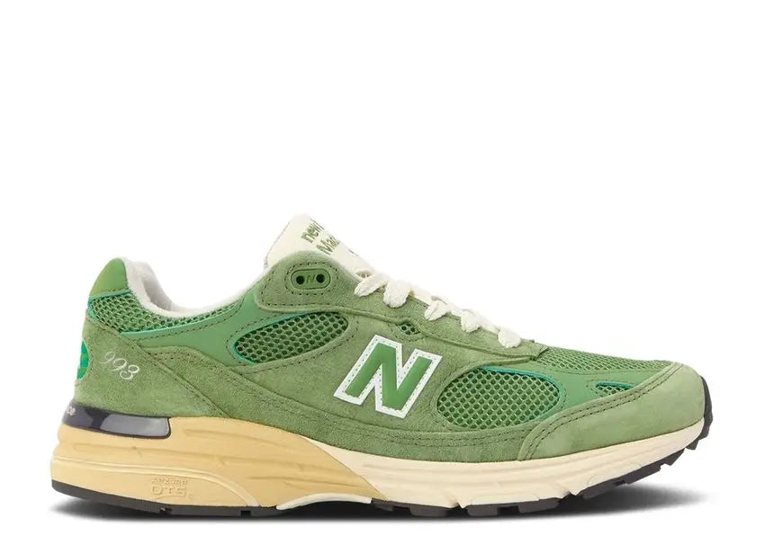 New Balance 993 MiUSA Teddy Santis Chive New Balance
