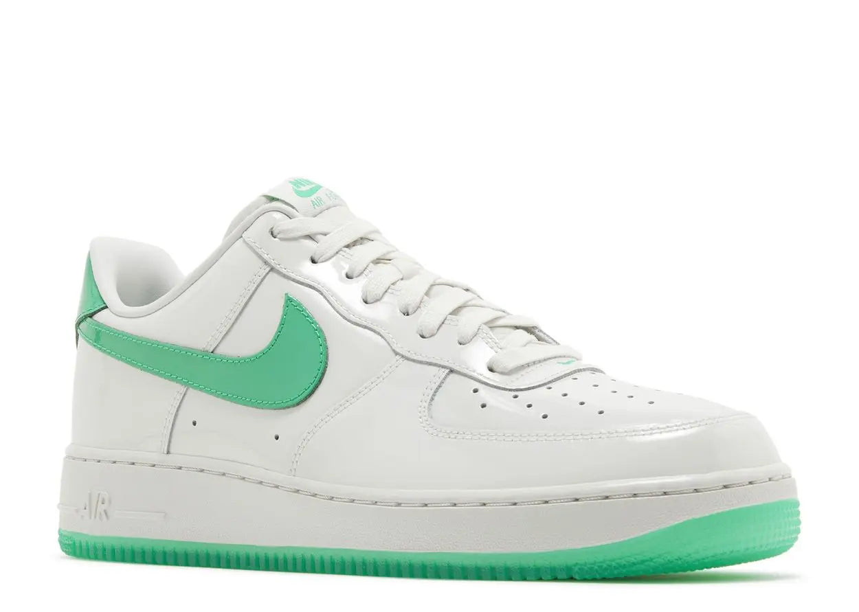 Nike Air Force 1 Low '07 Patent Platinum Tint Stadium Green Nike