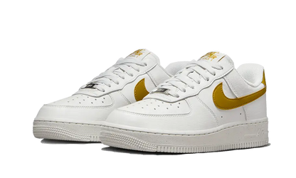 Nike Air Force 1 Low '07 SE Next Nature Summit White Bronzine VOSneakers