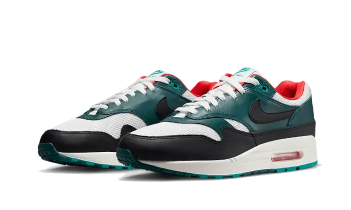 Nike Air Max 1 Liverpool Lebron James Nike