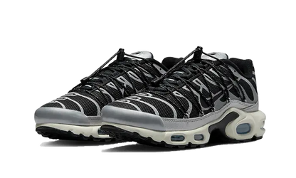 Nike Air Max Plus Lace Toggle Black Grey VOSneakers