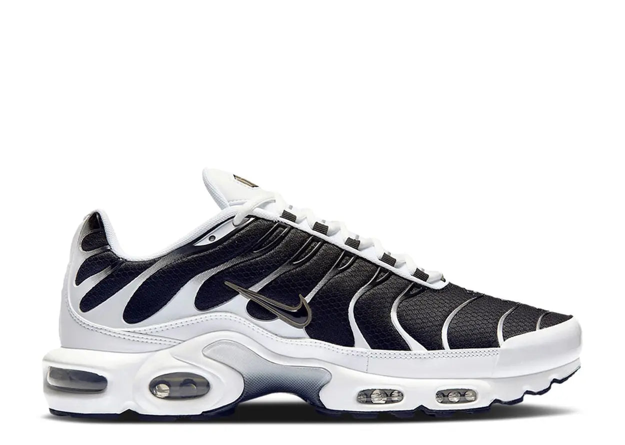 Nike Air Max Plus White Black Metallic Pewter Nike