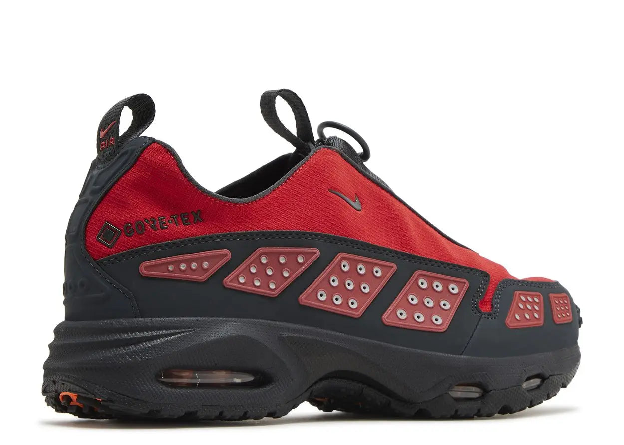 Nike Air Max Sunder Gore-Tex Hyper Crimson Nike