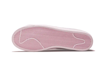 Nike Blazer Low 77 Be True Nike