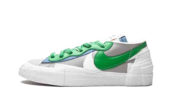 Nike Blazer Low Sacai Medium Grey Classic Green VOSneakers