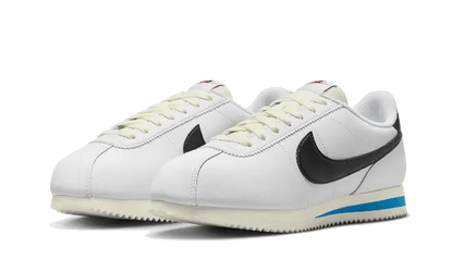 Nike Cortez White Black VOSneakers