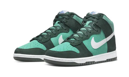 Nike Dunk High Retro SE Athletic Club VOSneakers