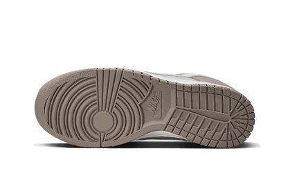 Nike Dunk Low Bone Beige VOSneakers