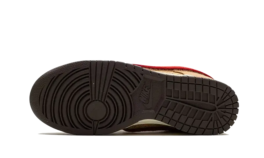Nike Dunk Low Clot Cork Nike