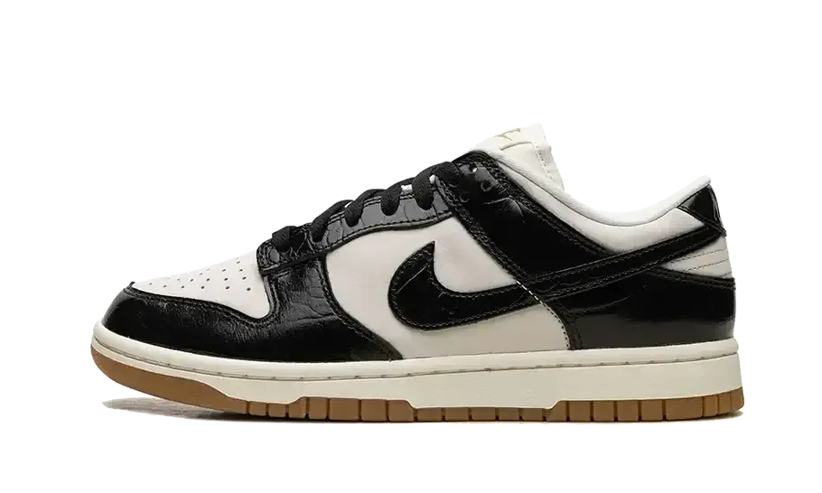 Nike Dunk Low LX Black Croc VOSneakers