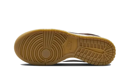 Nike Dunk Low LX Dark Team Red Nike