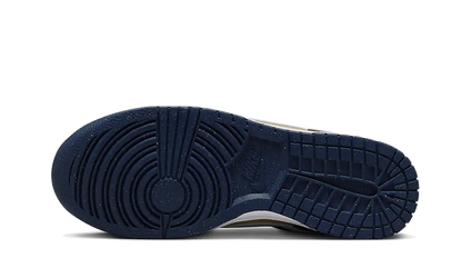 Nike Dunk Low Next Nature Midnight Navy Gold VOSneakers