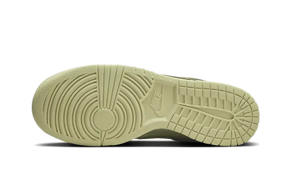 Nike Dunk Low Premium Oil Green VOSneakers