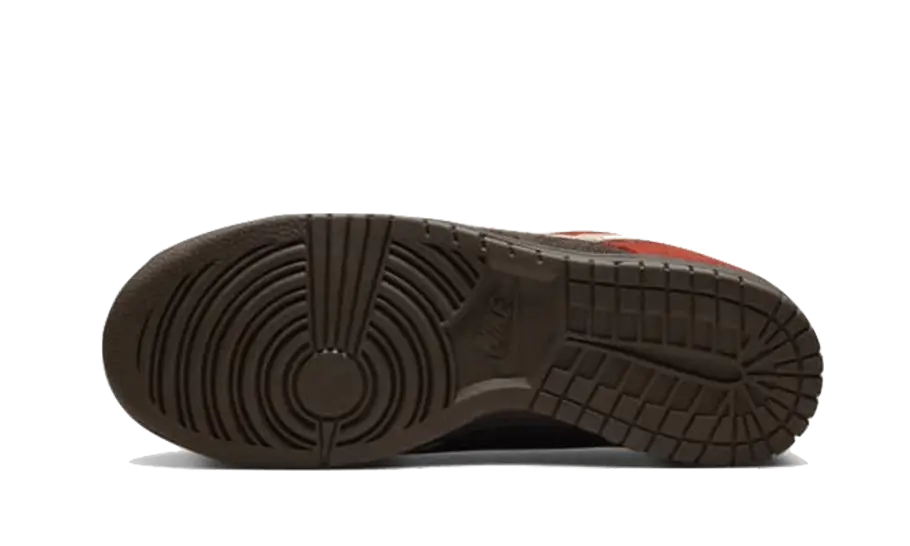 Nike Dunk Low Red Panda Nike