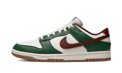 Nike Dunk Low Retro Gorge Green VOSneakers