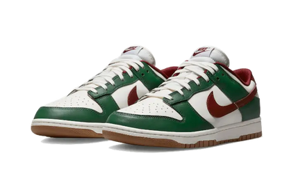 Nike Dunk Low Retro Gorge Green VOSneakers