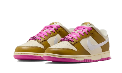 Nike Dunk Low SE Bronzine Pink VOSneakers