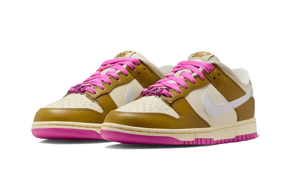 Nike Dunk Low SE Bronzine Pink Nike