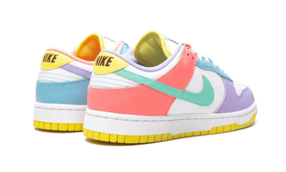 Nike Dunk Low SE Easter VOSneakers