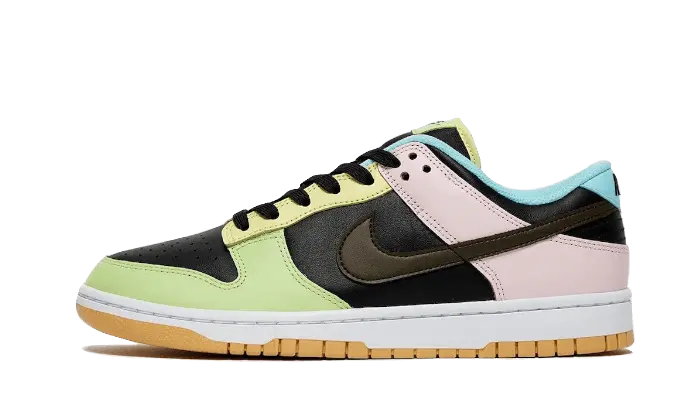Nike Dunk Low SE Free 99 Black VOSneakers
