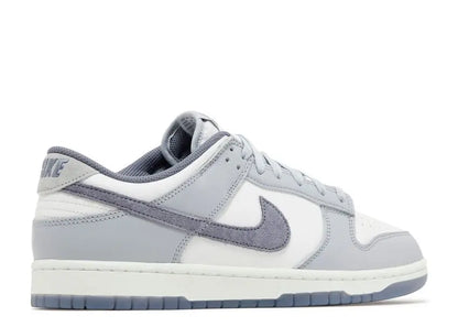 Nike Dunk Low SE Light Carbon Nike