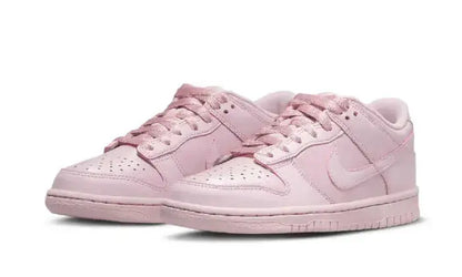 Nike Dunk Low SE Prism Pink VOSneakers