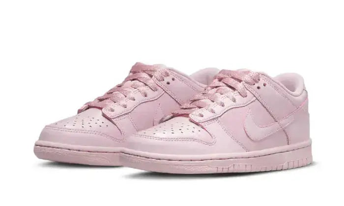 Nike Dunk Low SE Prism Pink VOSneakers
