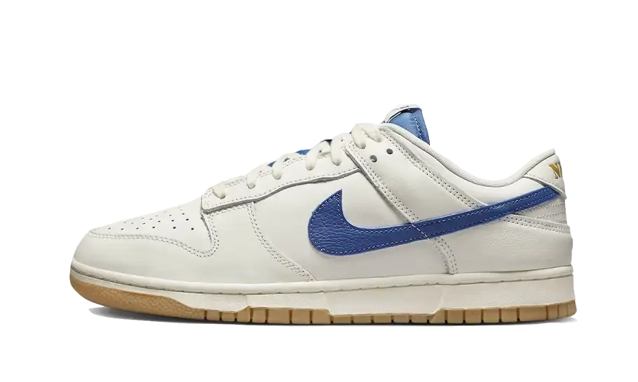 Nike Dunk Low SE Sail Dark Marina Blue Nike