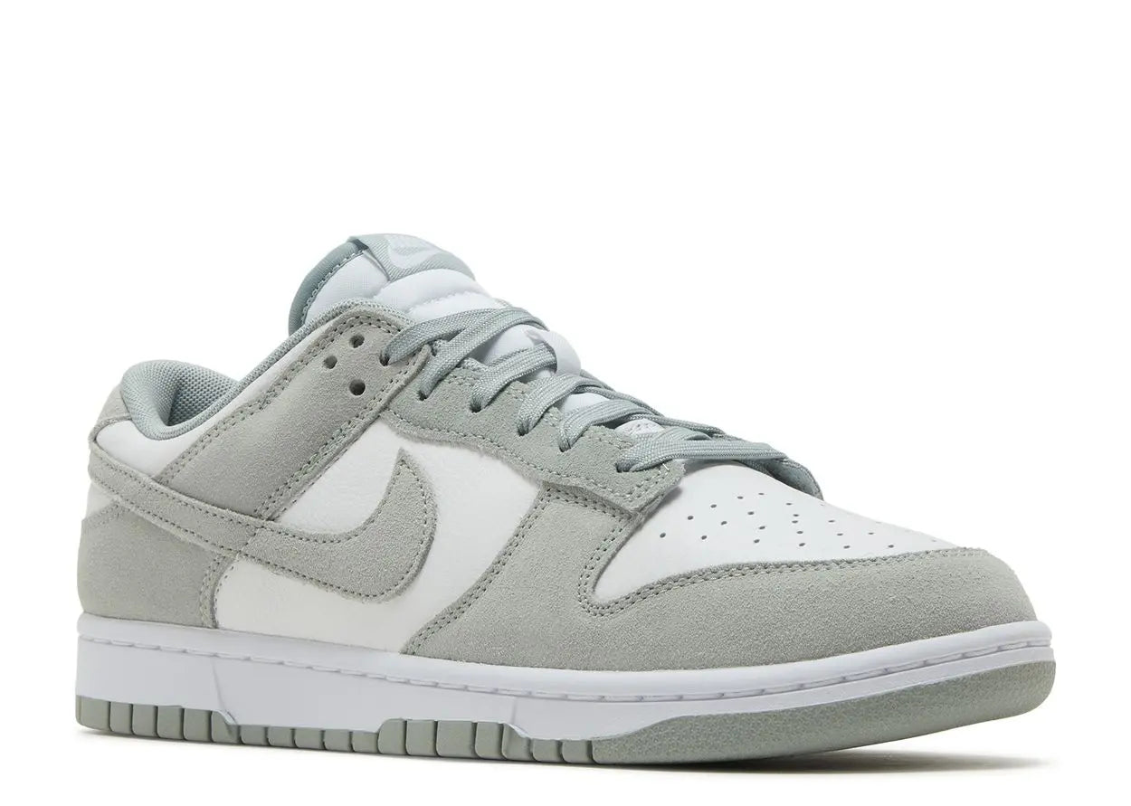 Nike Dunk Low SE White Light Pumice Nike