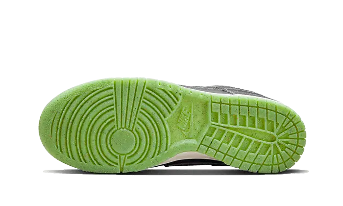 Nike Dunk Low Swoosh Shadow Iron Grey Nike